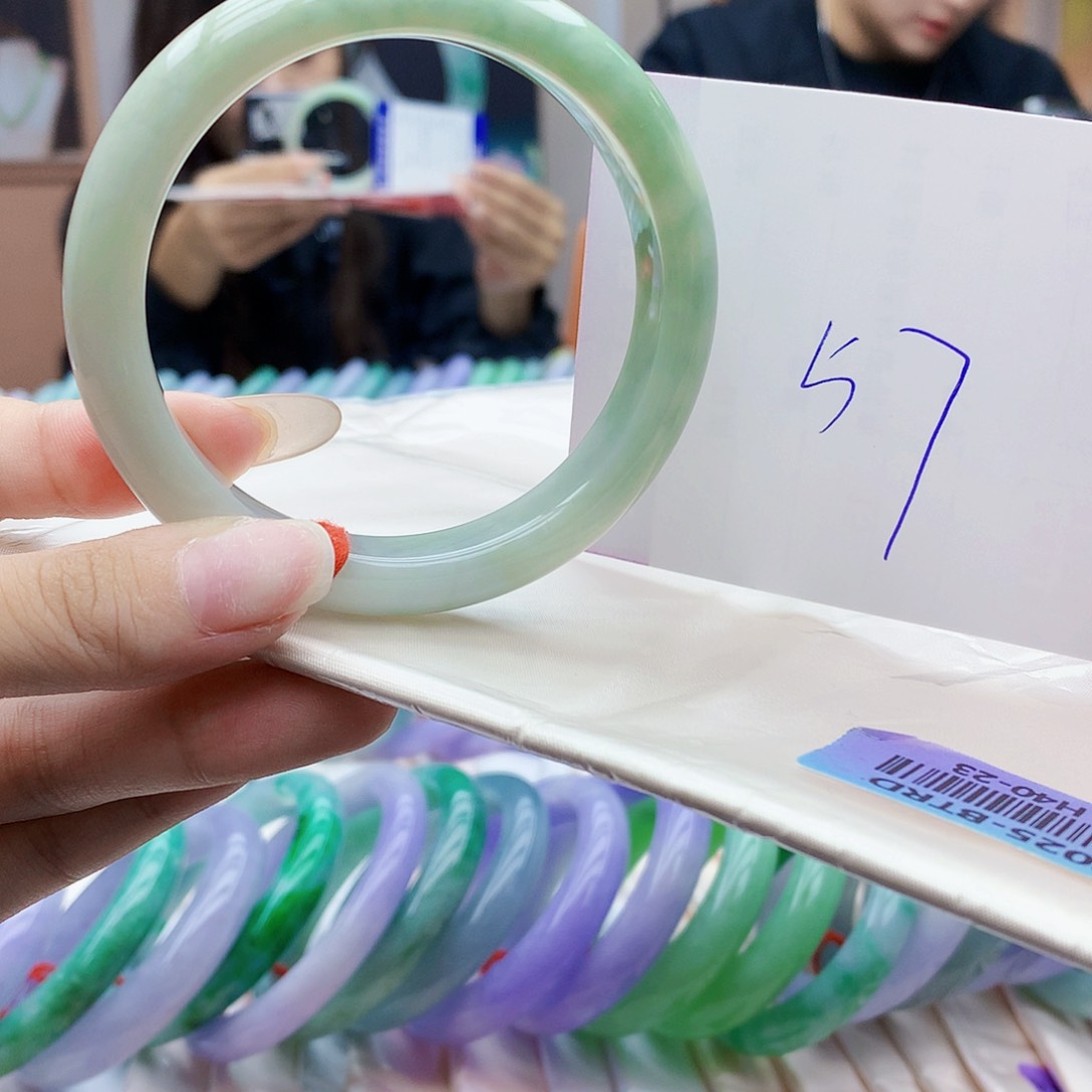 翡翠手镯未镶嵌f