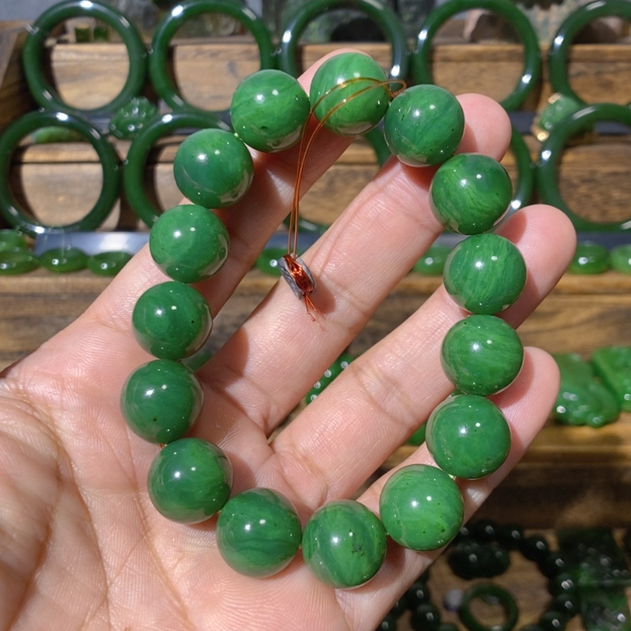 【闪购商品】吊坠(不含链)未镶嵌和田玉加拿大碧玉手串 14