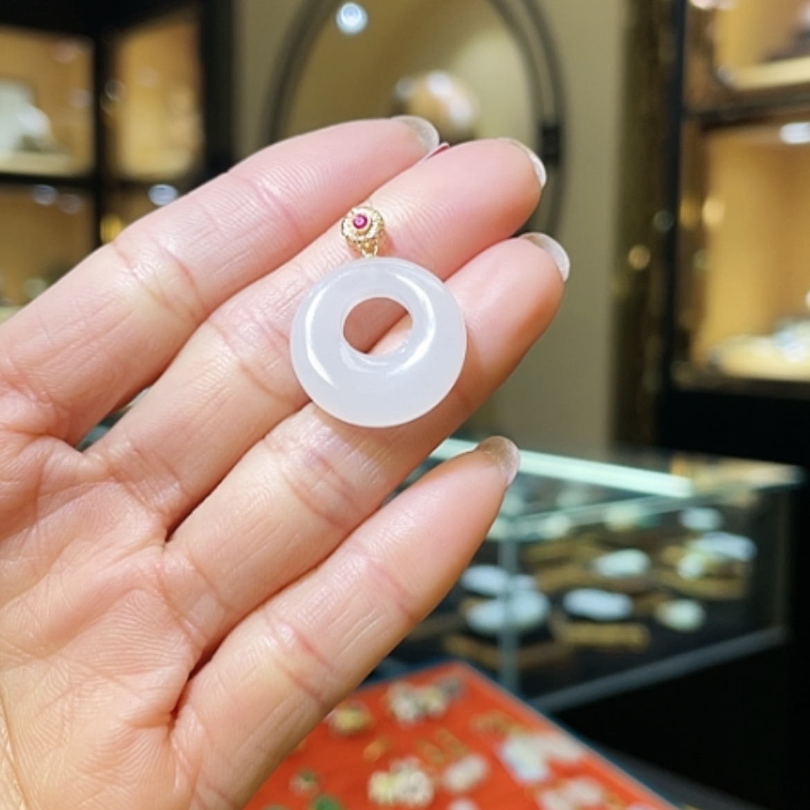 【闪购商品】和田玉颈饰未镶嵌公主扣