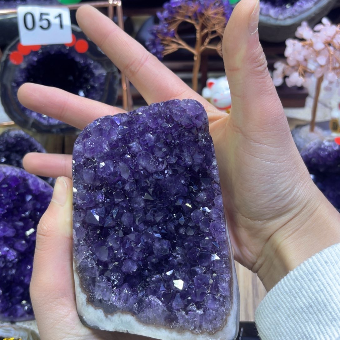 紫晶摆件未镶嵌紫水晶