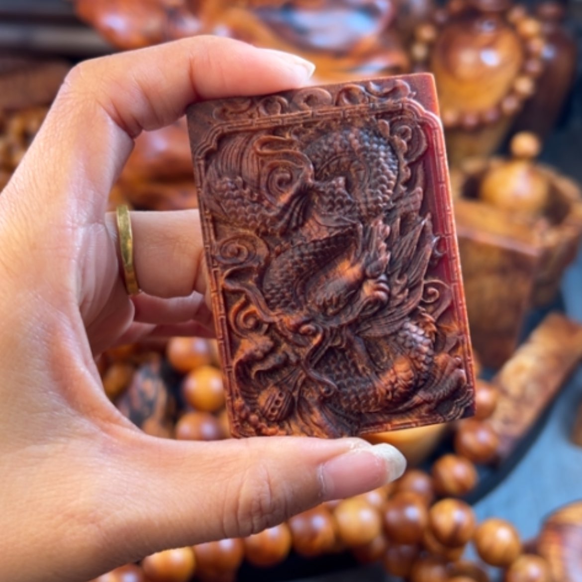 【闪购商品】松木（琥珀木）把件