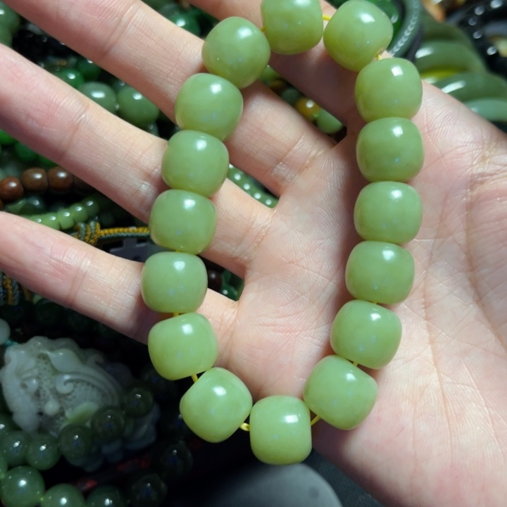 和田玉未镶嵌手链