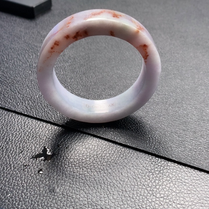 定制翡翠未镶嵌手镯