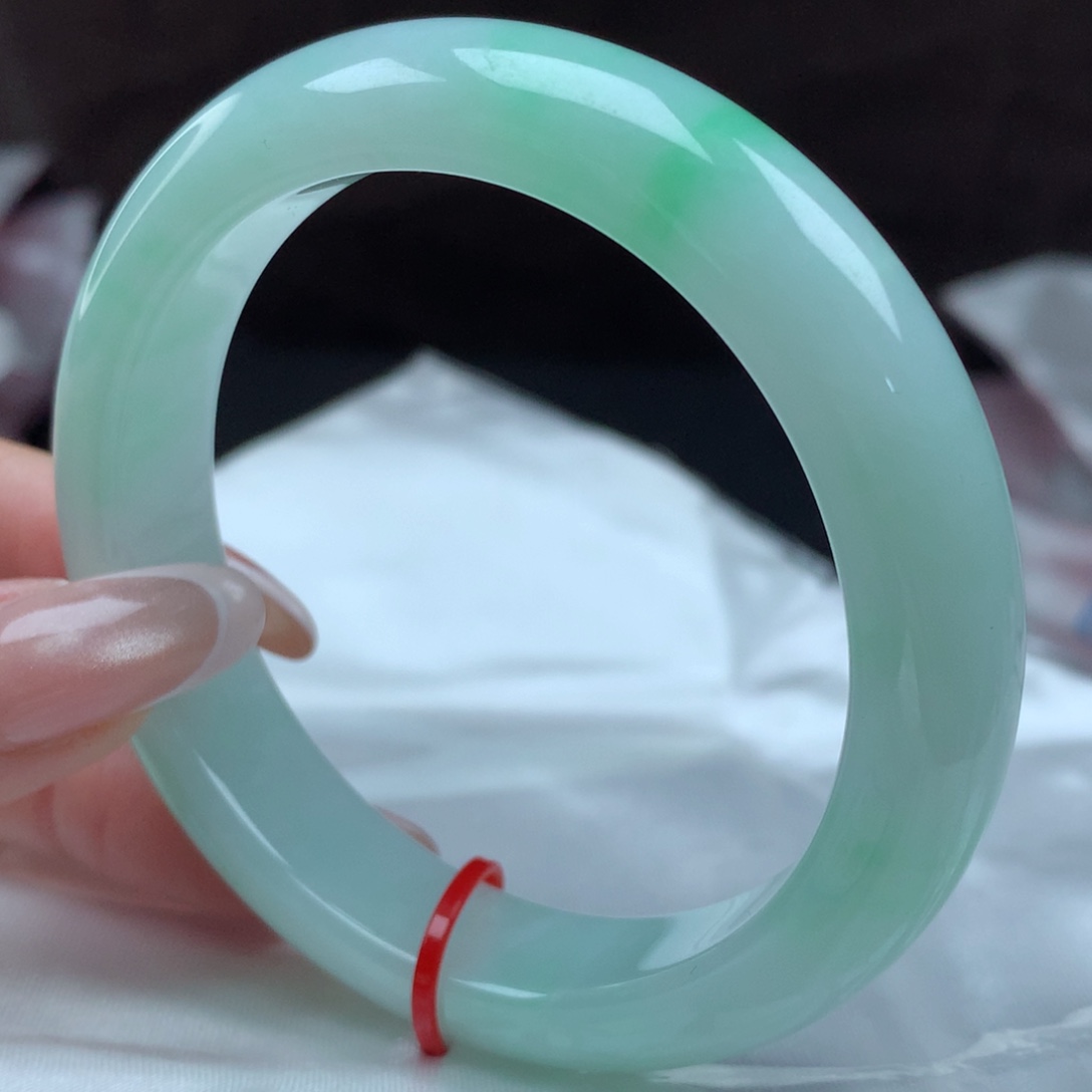 翡翠手镯未镶嵌95447，