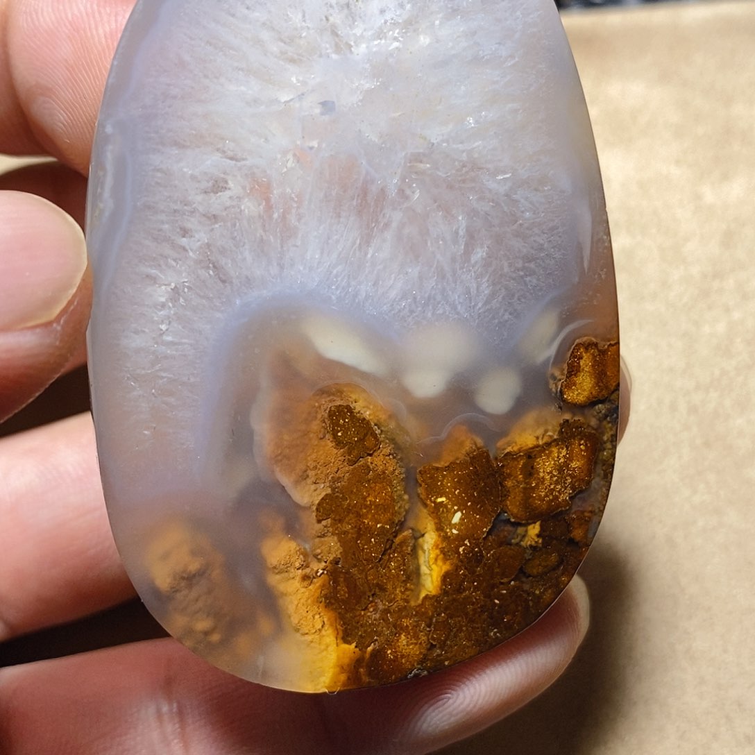 玛瑙/玉髓颈饰未镶嵌七**石