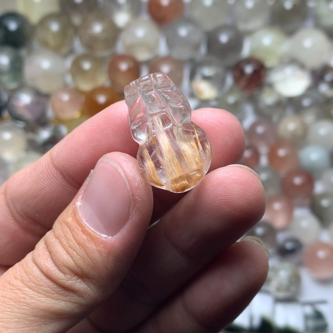 水晶珠宝半成品未镶嵌兔毛貔貅