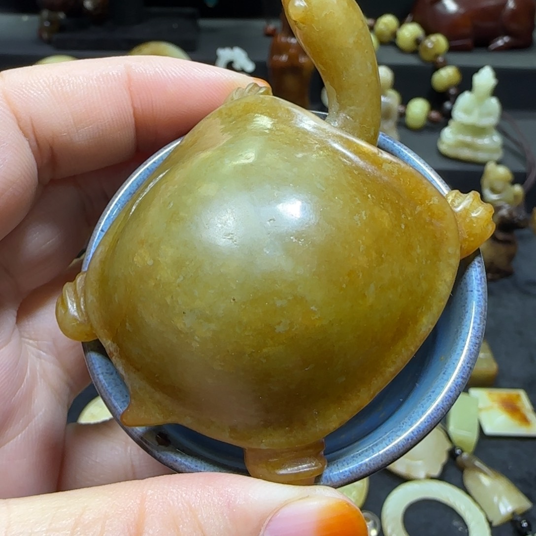 瓷新号开播一漏到底