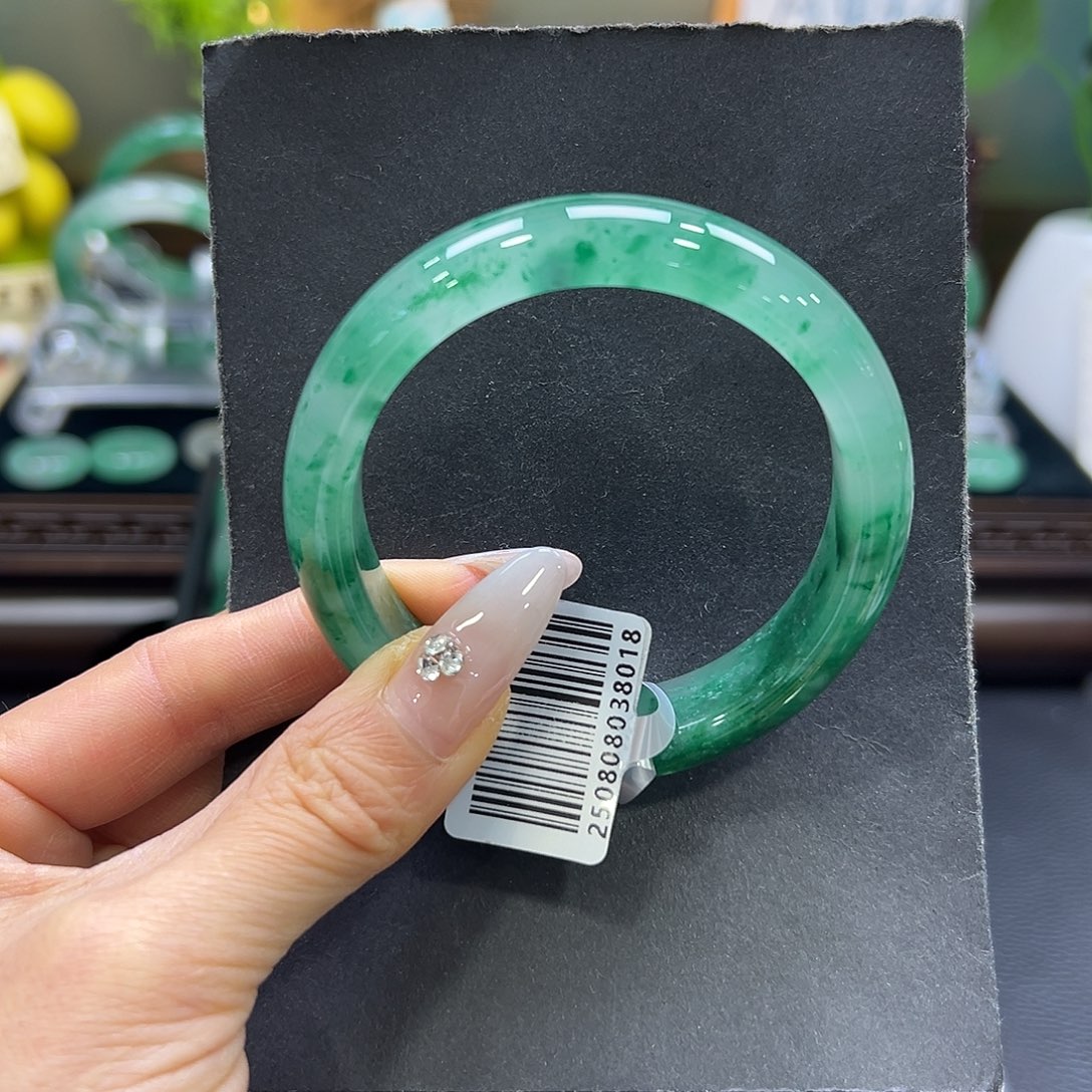 石英质玉（非洲翠）未镶嵌手镯56-57