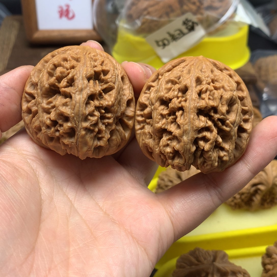文玩核桃把件44粗筋