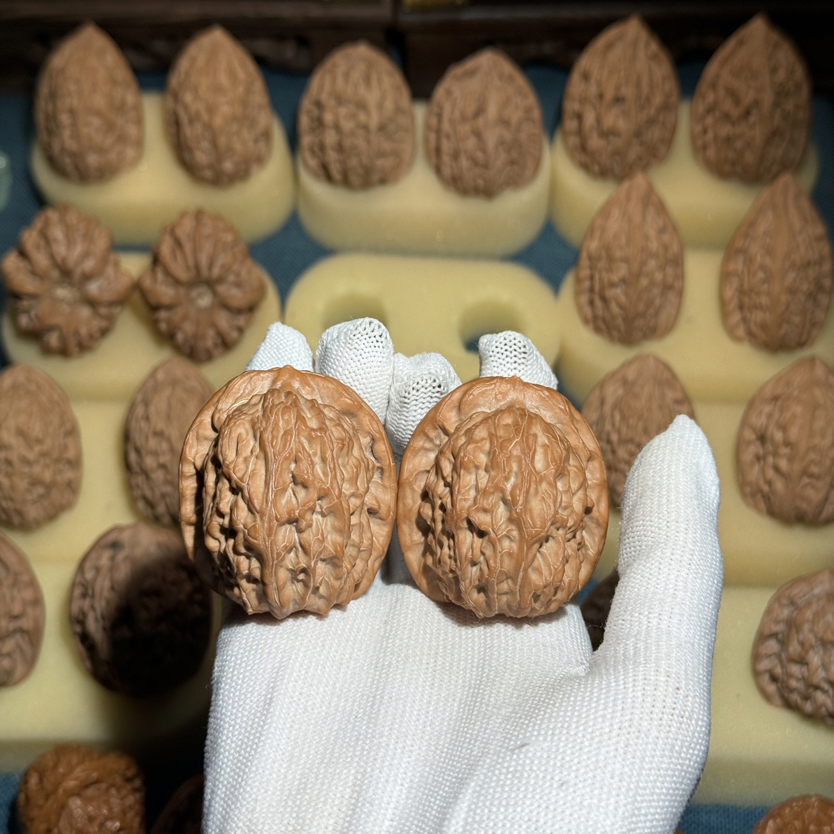 44全品金麒麟文玩核桃