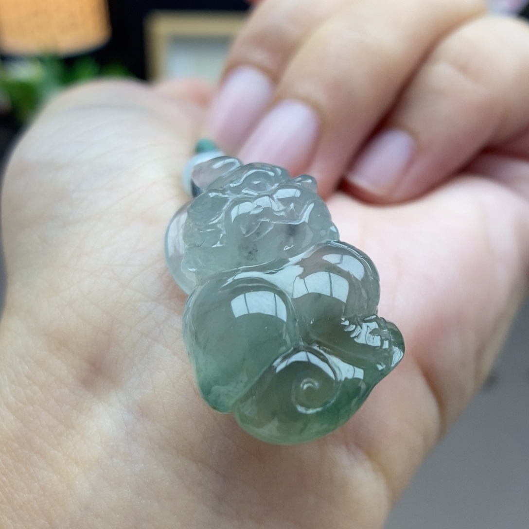 翡翠未镶嵌颈饰吊坠16