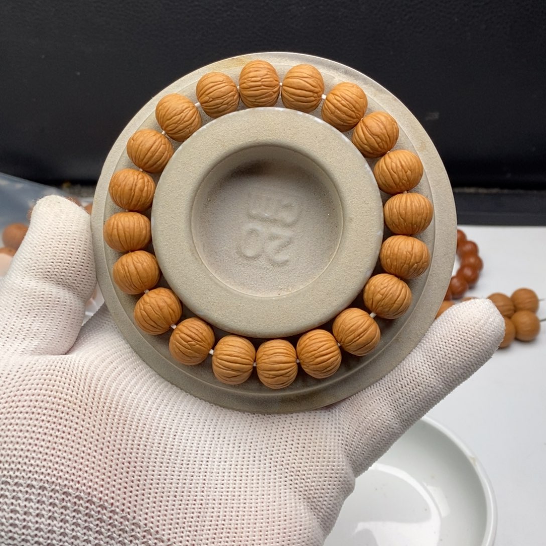 猴头核桃吊坠驾*土豪