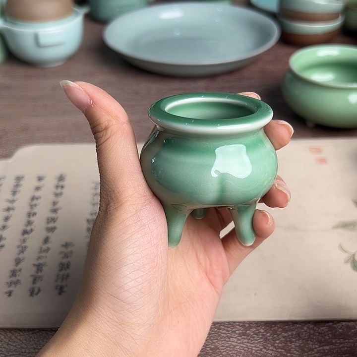 龙泉云间青瓷小米茶器