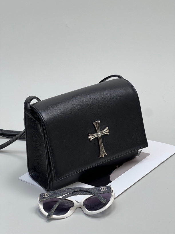 95新 Chrome Hearts/克罗心 夏七中古/十字架黑银邮差包/单肩包
