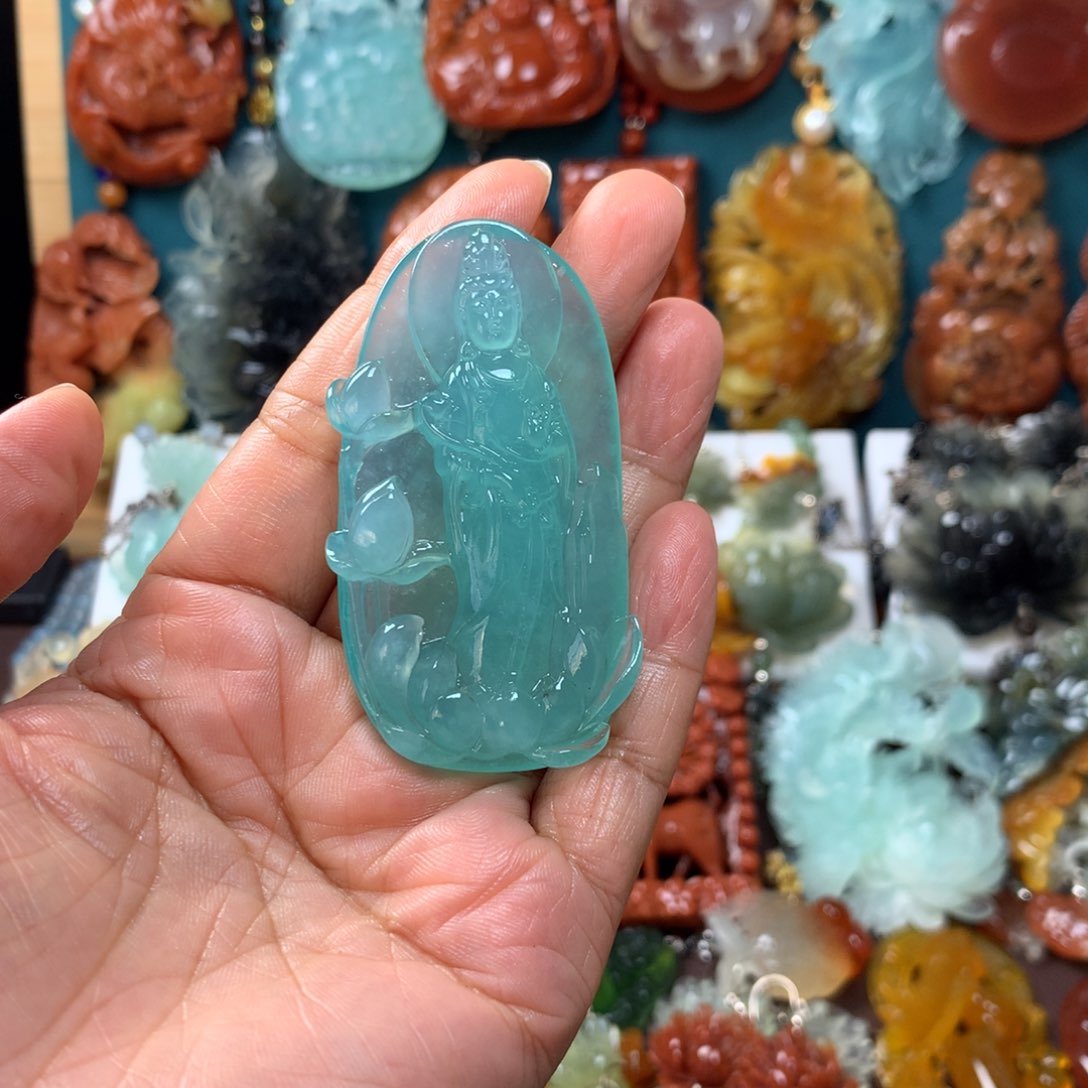 蛇纹石玉挂坠未镶嵌天***故