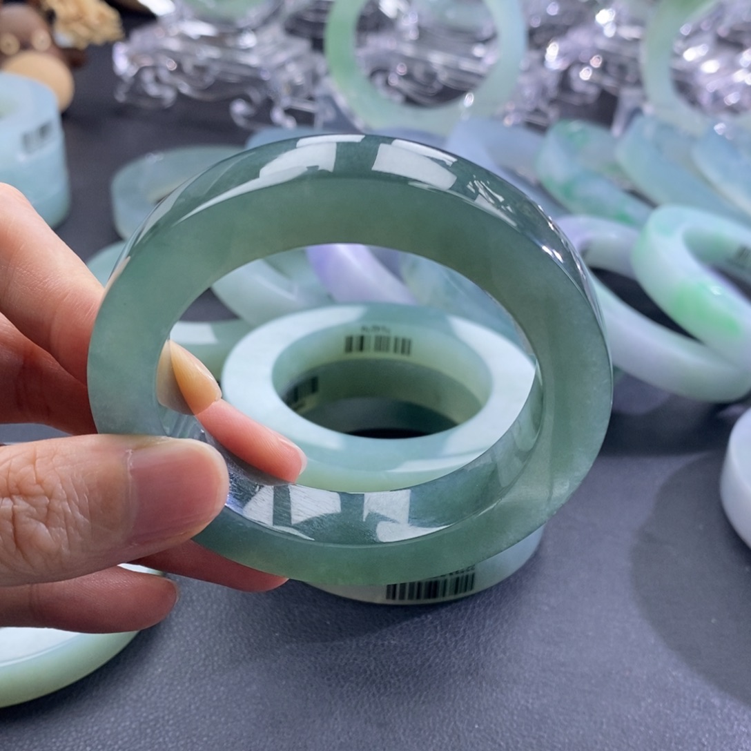 仲***夜定制翡翠未镶嵌翡翠