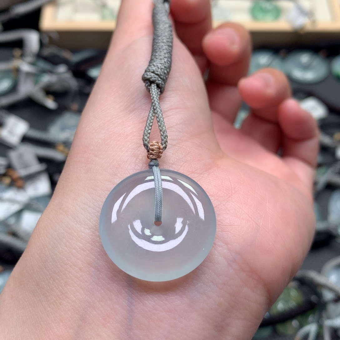 翡翠颈饰未镶嵌雪*0000000000