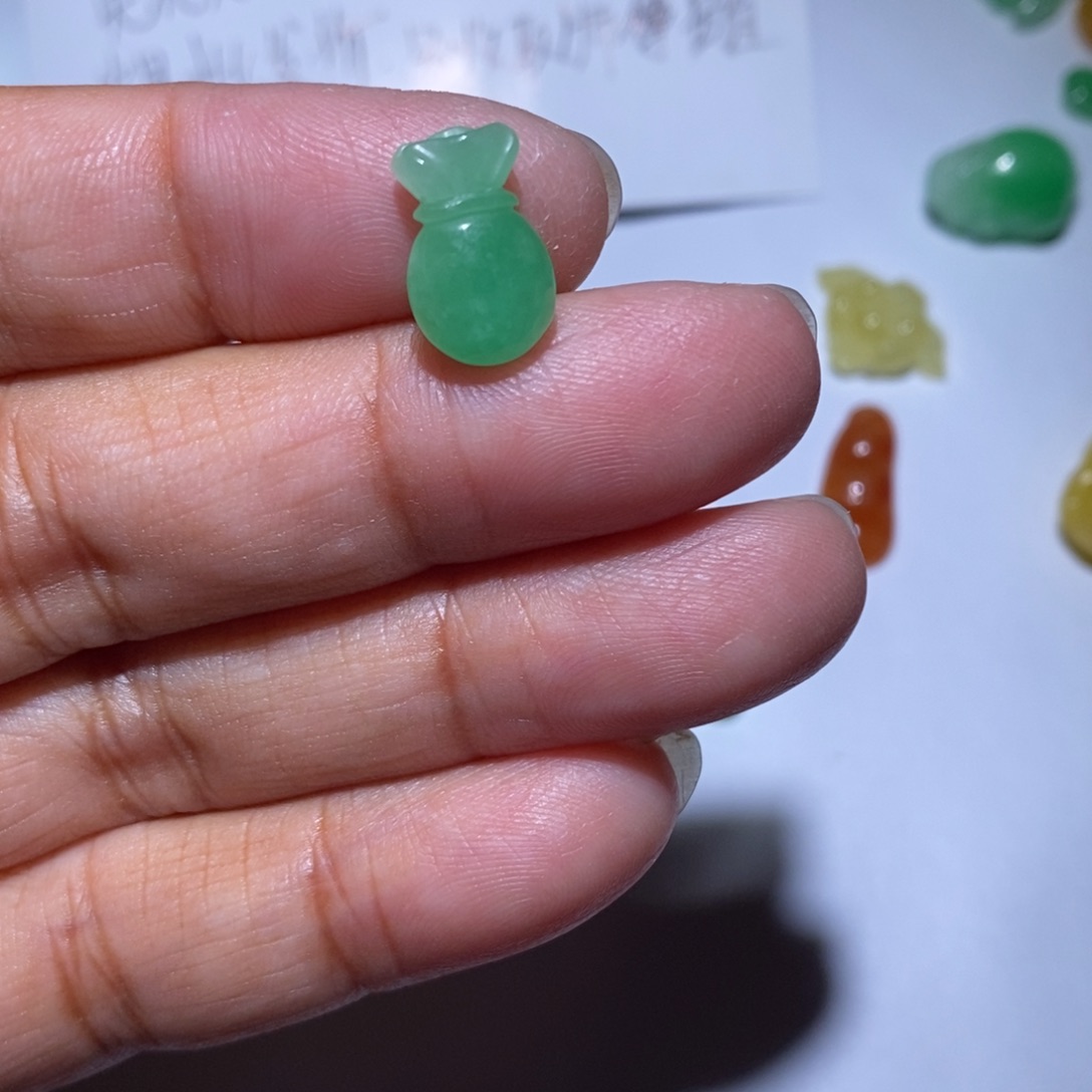 颈饰未镶嵌翡翠93