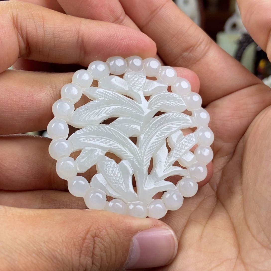 和田玉挂件未镶嵌