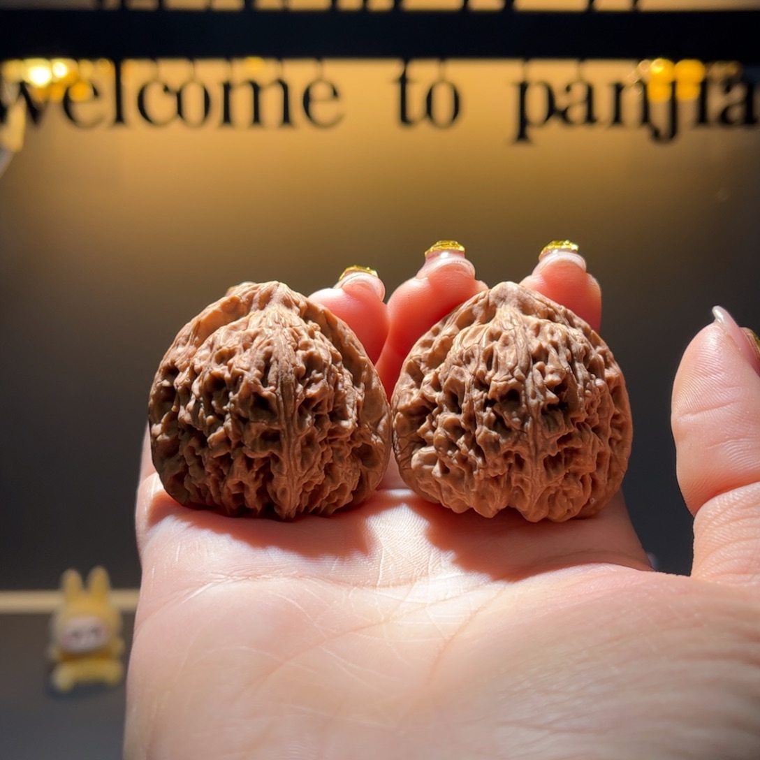 一***往吊坠文玩核桃南将