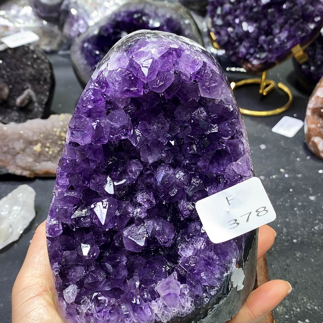 水晶大型摆件（非配饰）未镶嵌