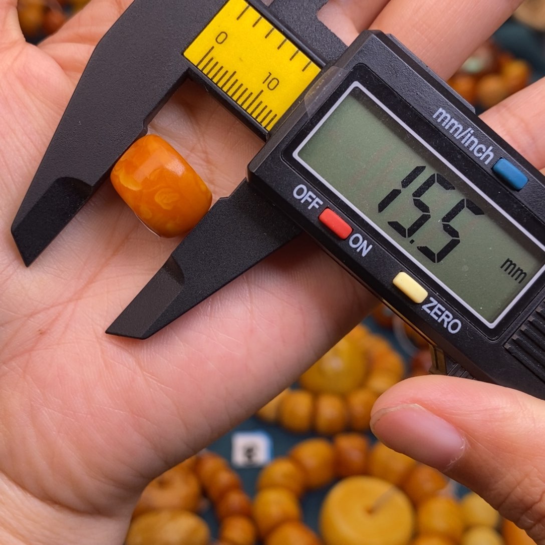 未镶嵌琥珀裸石蜜蜡N