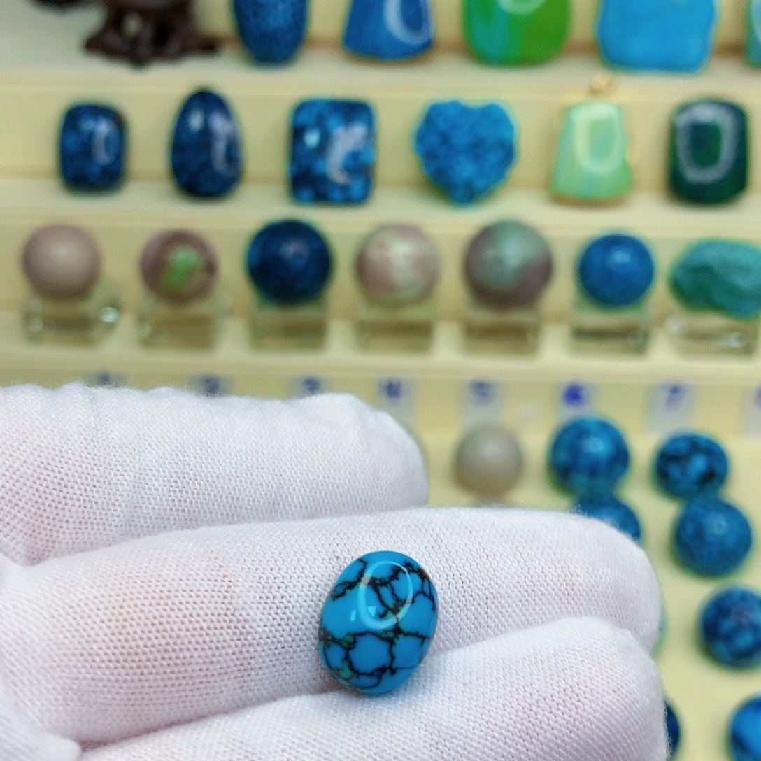 绿松石绿松石未镶嵌