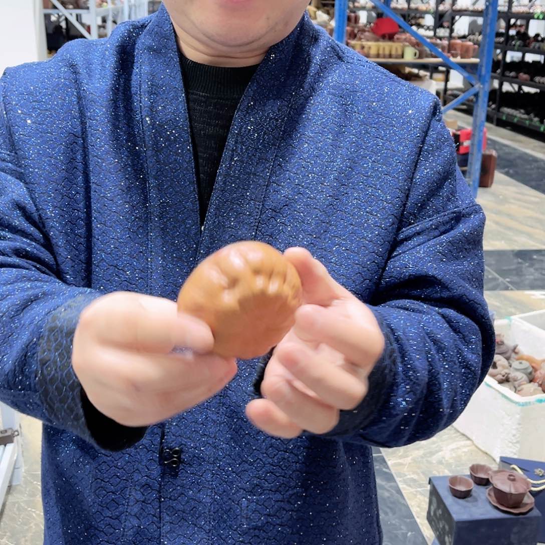 茶壶紫砂lobumen