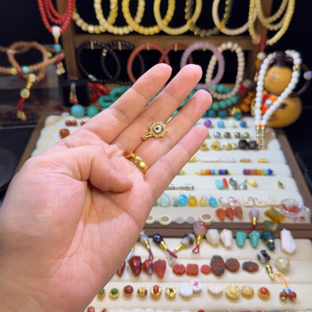 S****子文玩配饰 一物一图