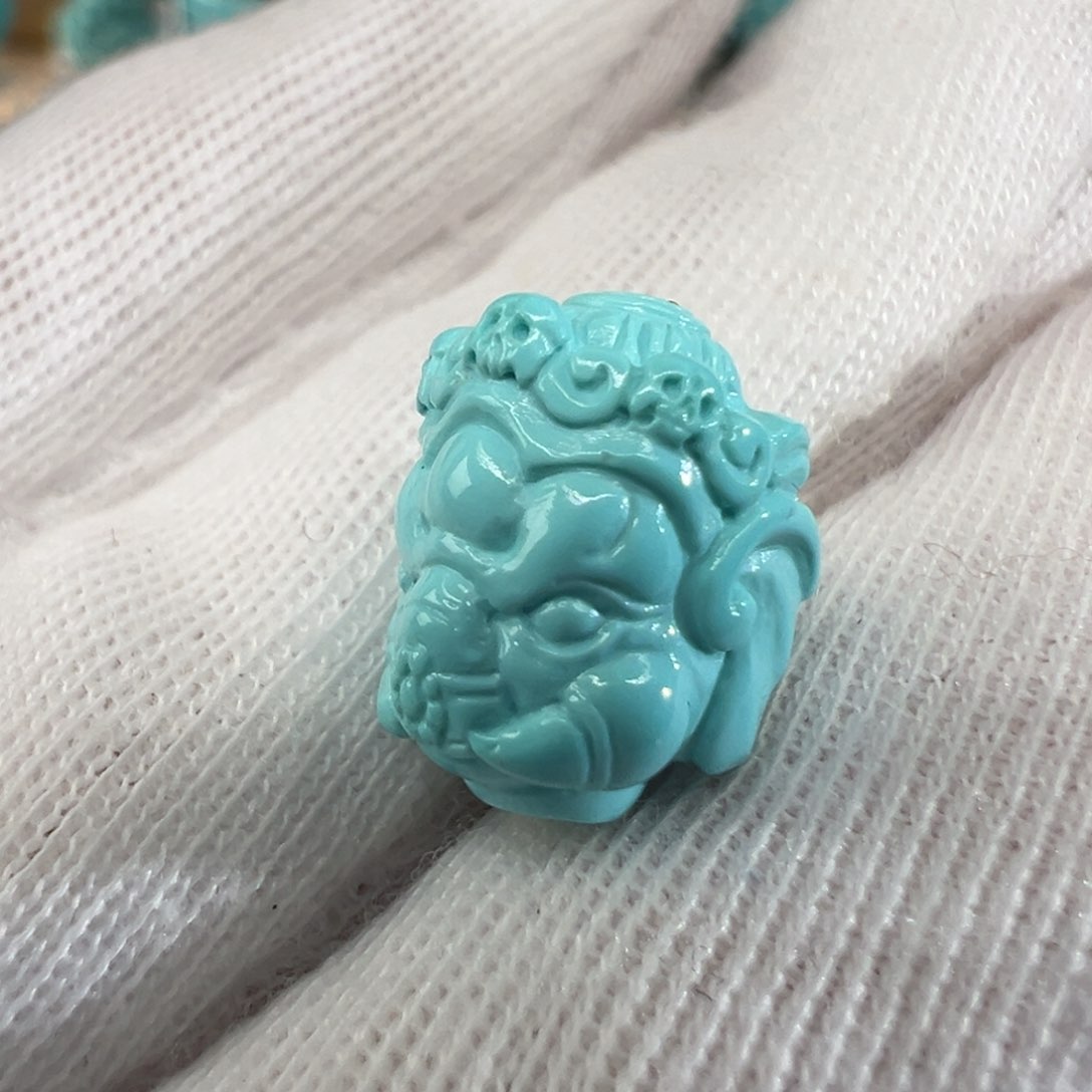 绿松石配饰未镶嵌