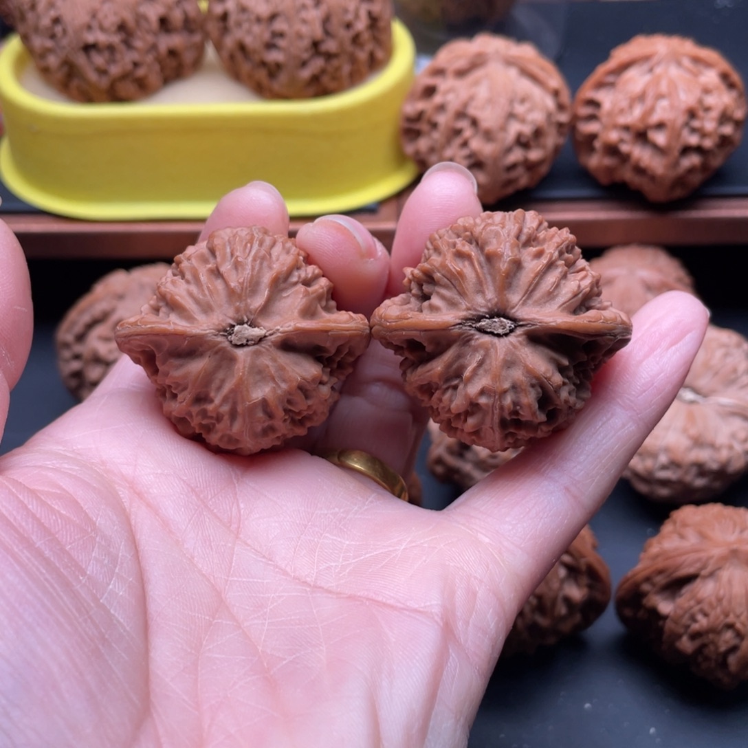 এ***.文玩核桃把件宫灯39