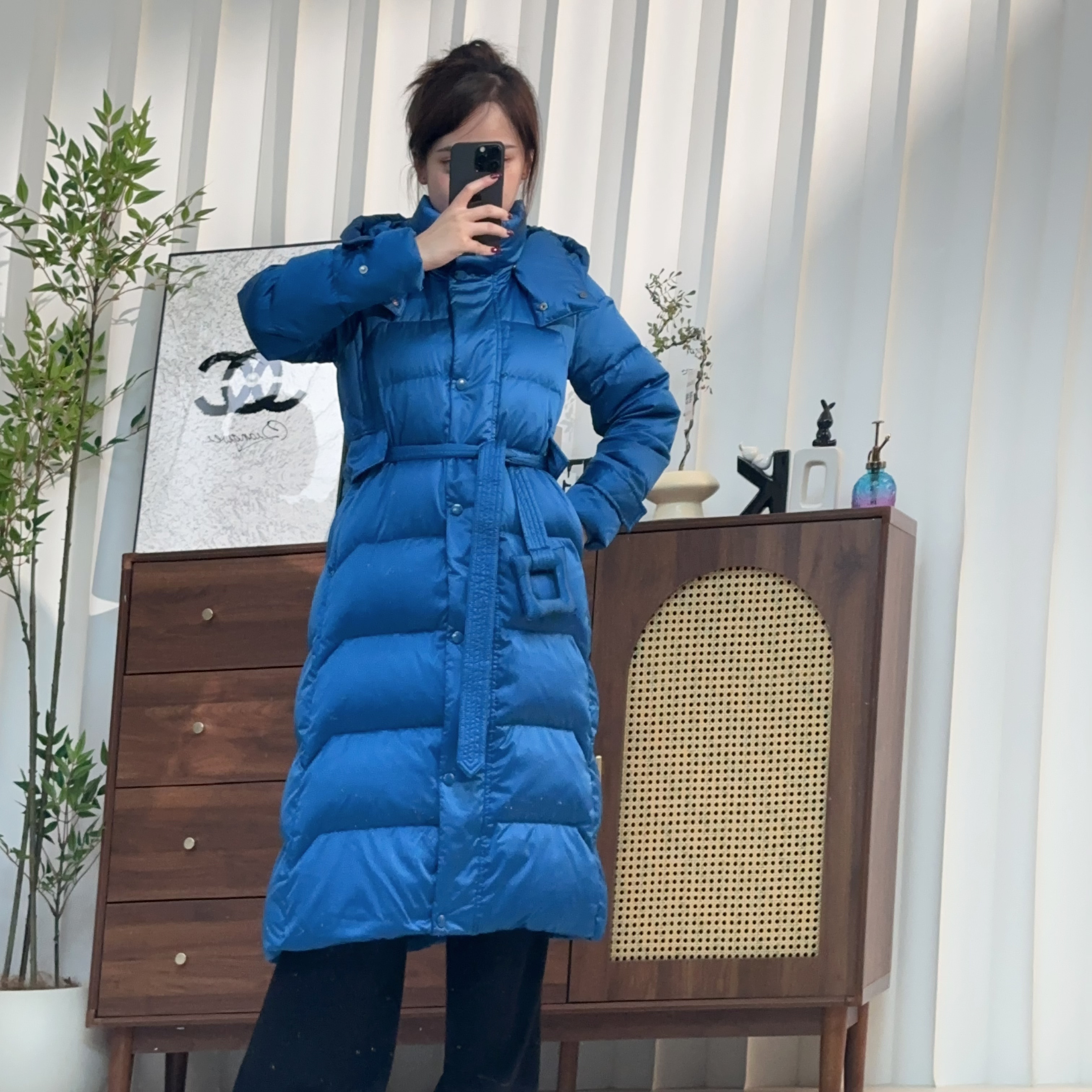 H271【朗】克莱因蓝霍尔巴吉羽绒服冬季长款大衣外套