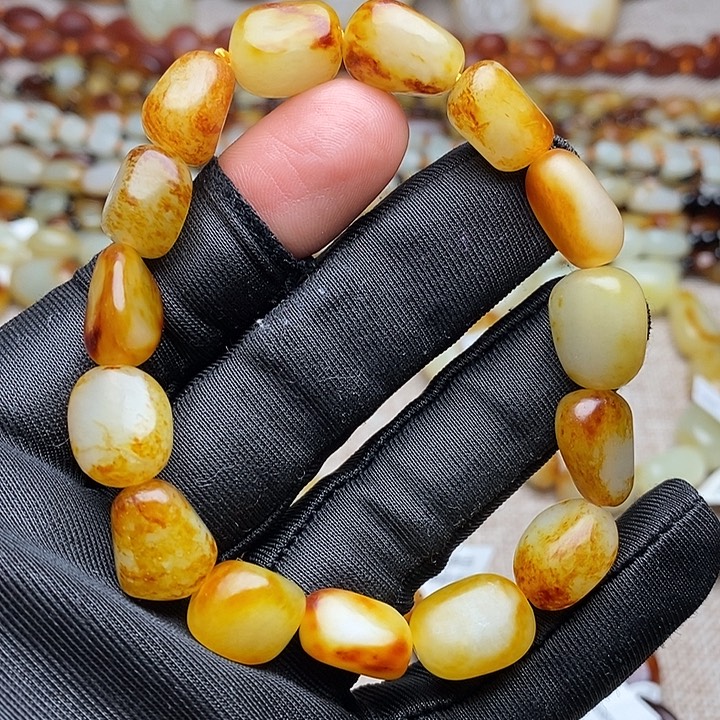 和田玉未镶嵌手链