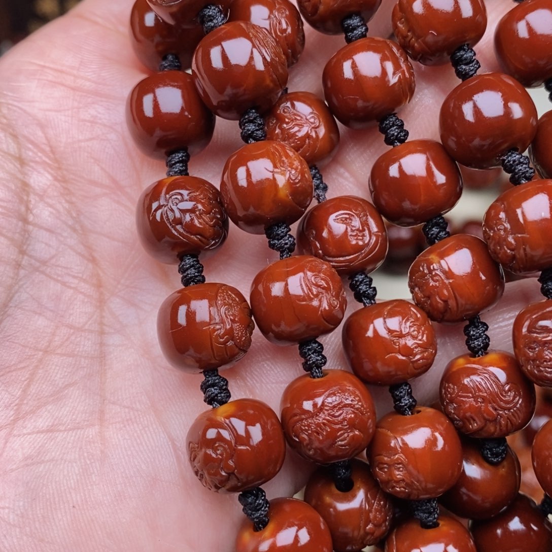 橄榄核吊坠伟***?老型脖挂