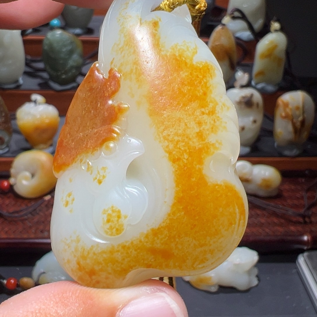 颈饰未镶嵌和田玉（子料）大*江