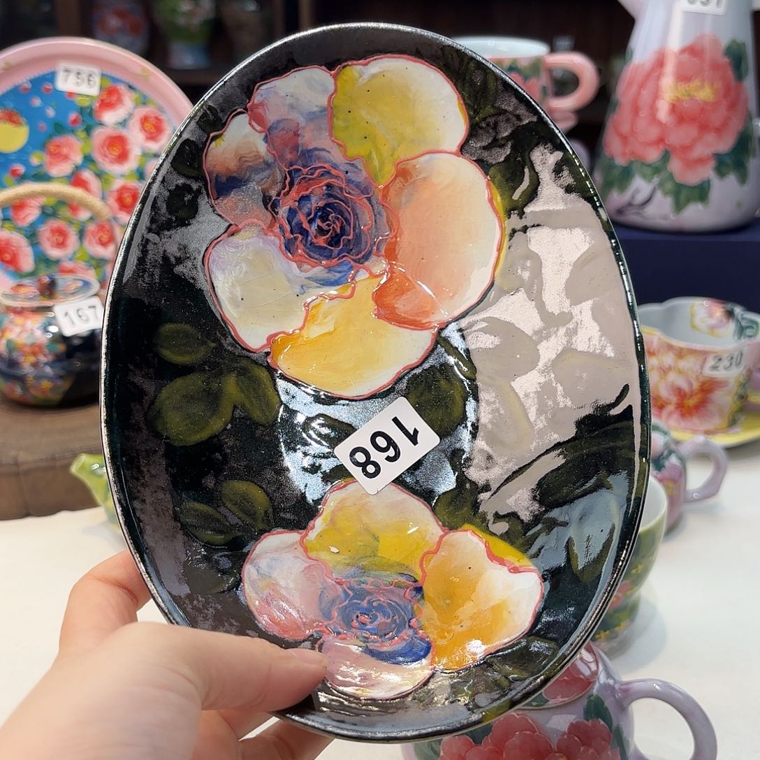 瓷片兔兔的小可爱太好看