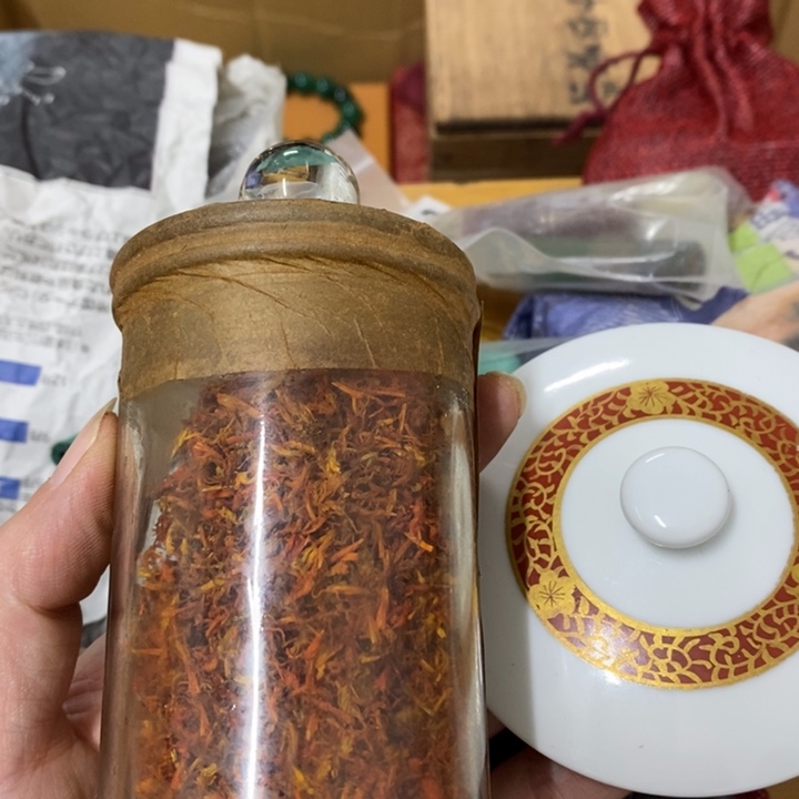 瓷片哈中古工艺品一件