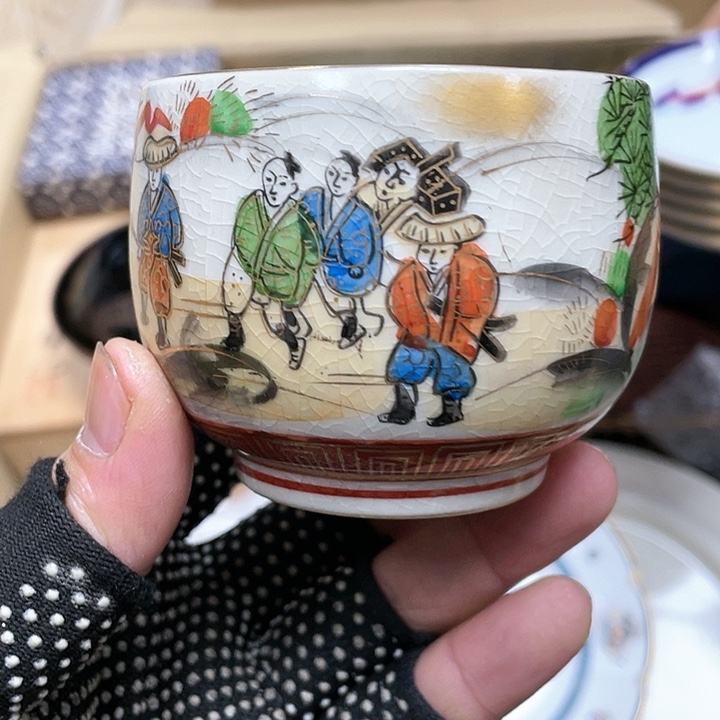玲珑堂杂货铺瓷器执**依