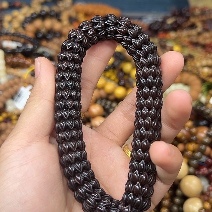 维腊木（绿檀）手串/手链