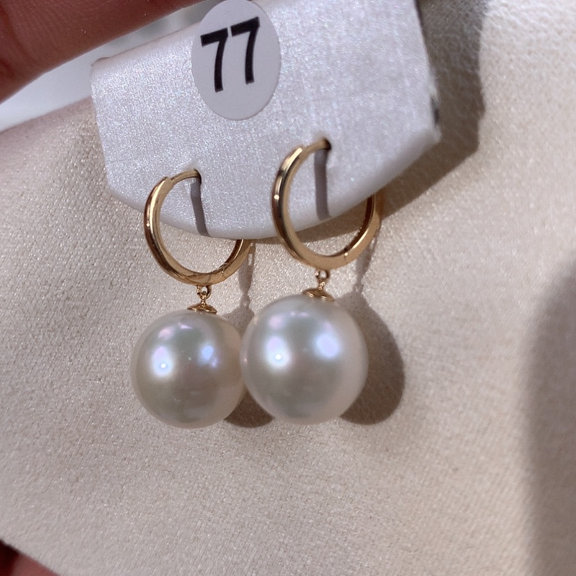 【闪购商品】淡水珍珠耳饰18K金镶嵌