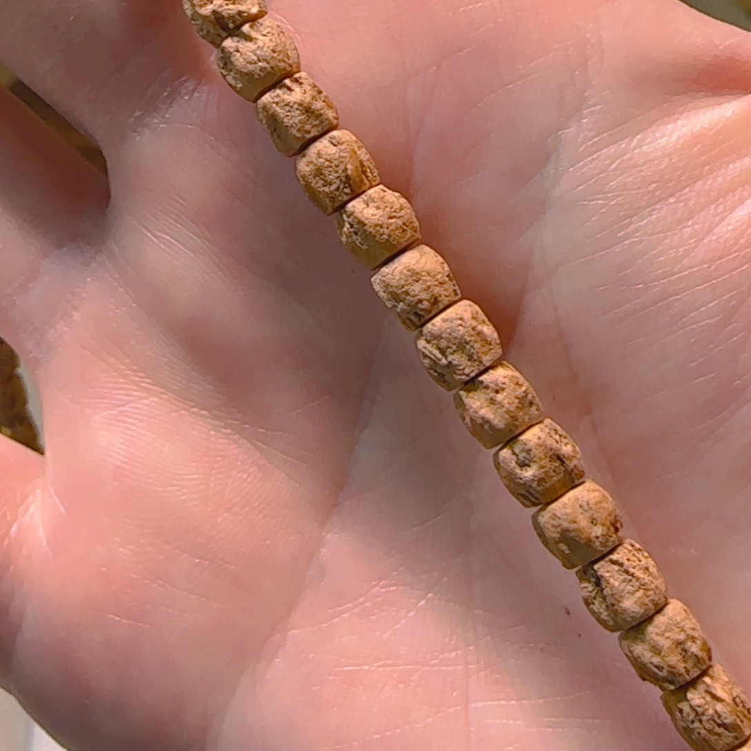 十***點柏香籽/百香籽吊坠