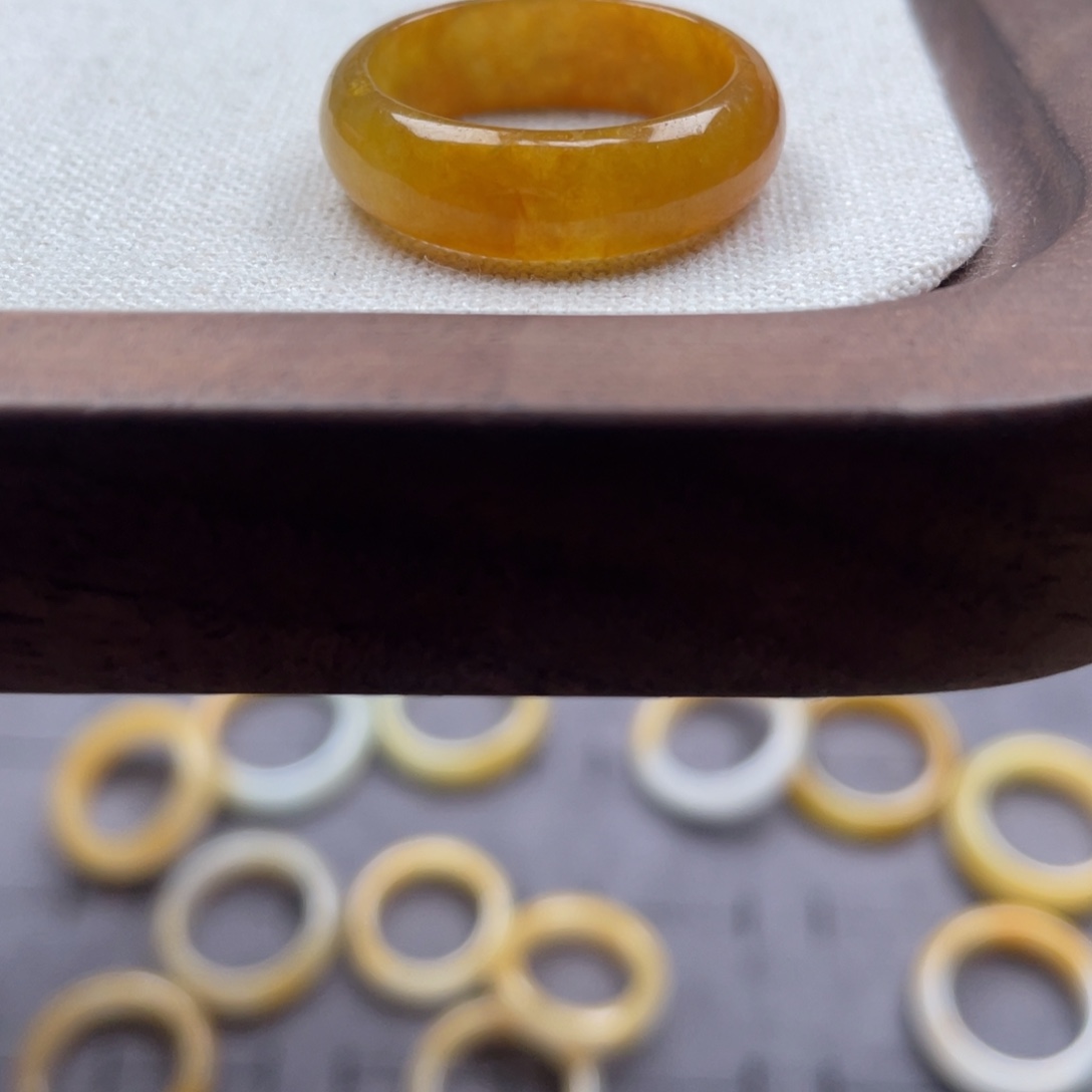 翡翠戒指未镶嵌29 号 港码 18