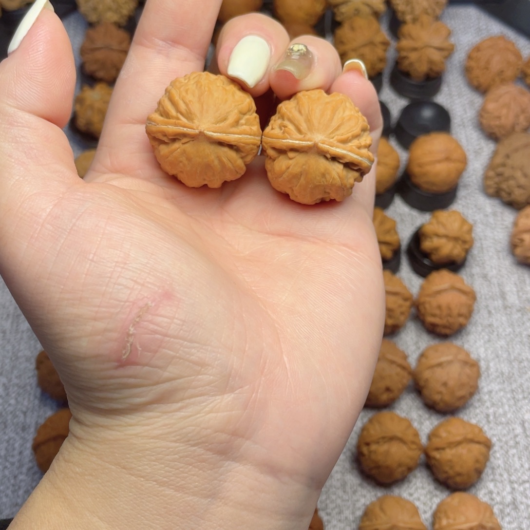 把件文玩核桃大寿桃