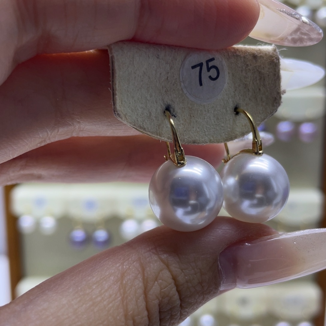 淡水珍珠耳饰18K金镶嵌