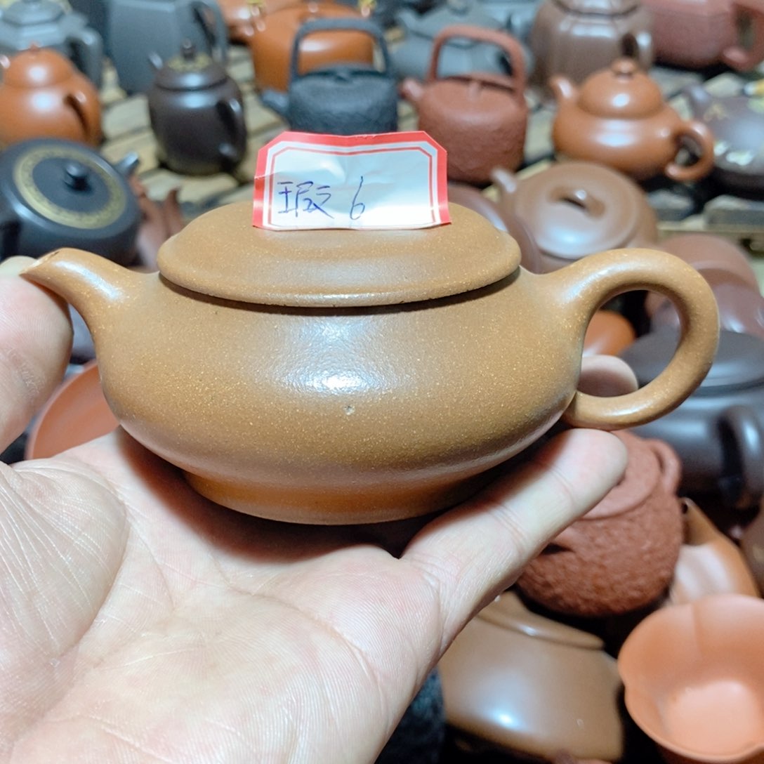 紫砂茶壶欢迎各位光临惠顾