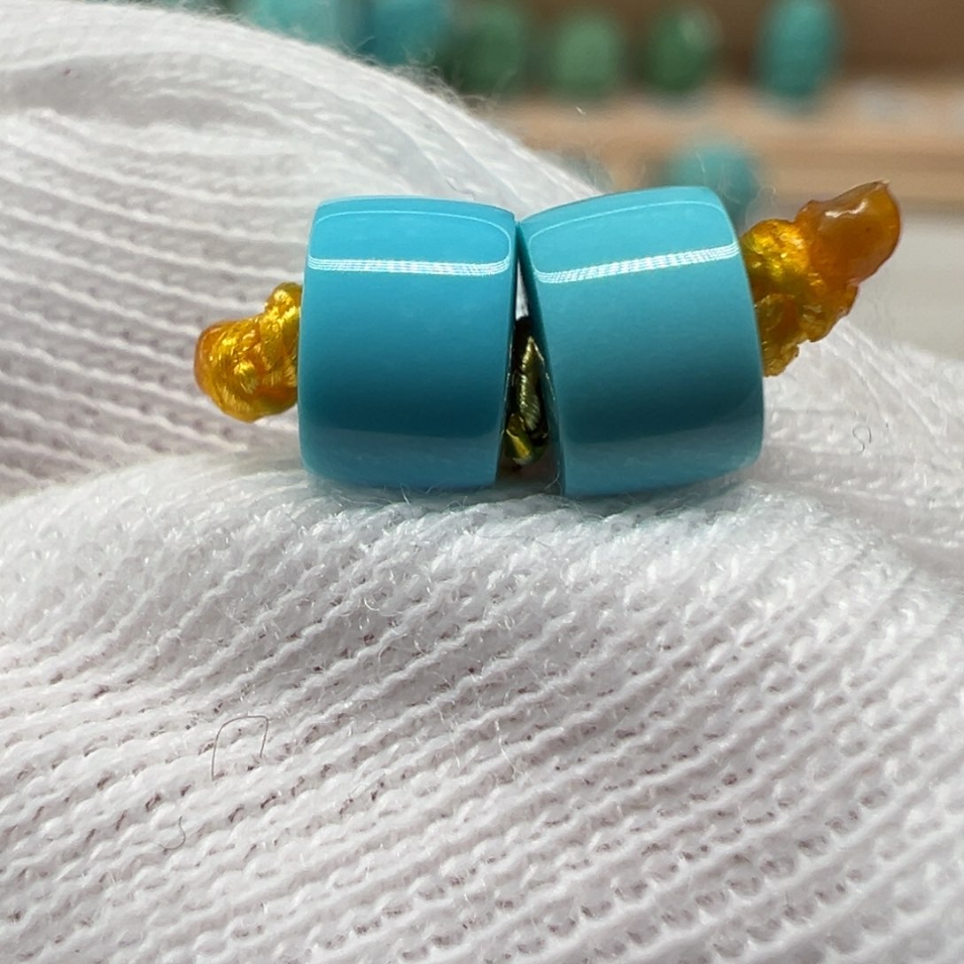 绿松石配饰未镶嵌