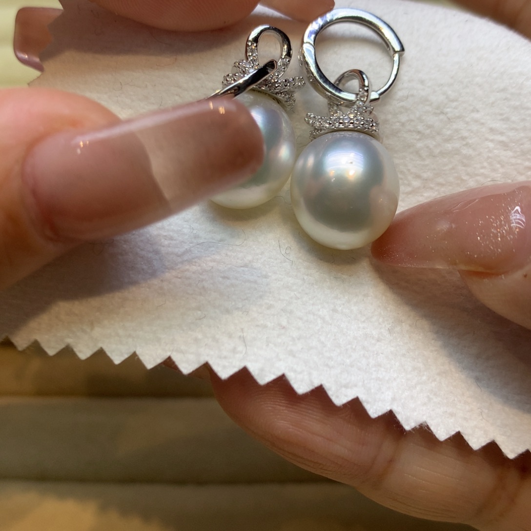 银S925镶嵌耳饰海水珍珠