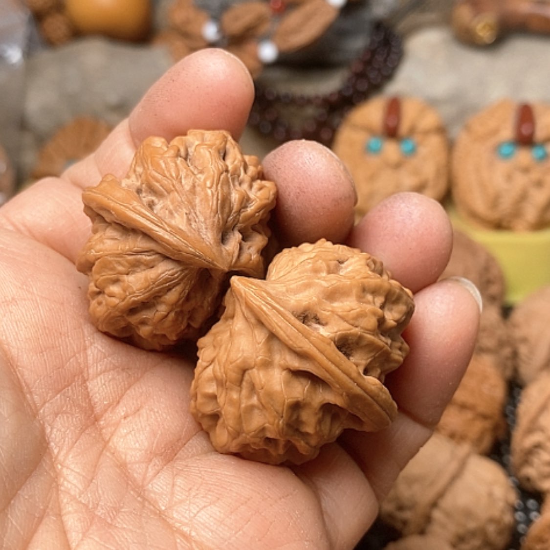 【闪购商品】文玩核桃把件野狼双胞胎