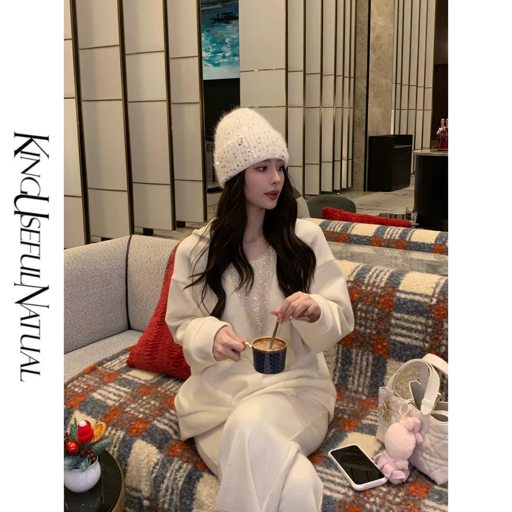 KUN【优雅叛逆】不费力穿搭 羊毛亮片亲肤绒加厚秋冬亮片显瘦套装