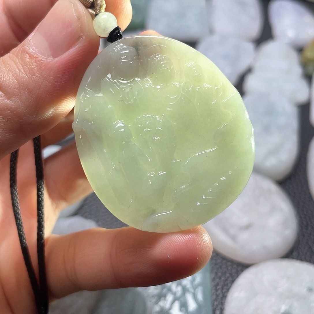 颈饰未镶嵌翡翠翡翠